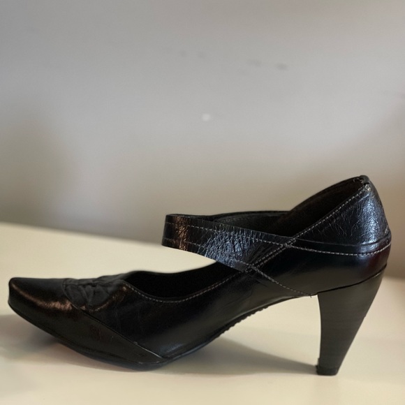 Black Leather Hispanitas Heels - Size 36 - Picture 8 of 8
